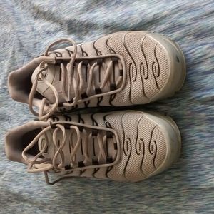 Nike TN Air plus men shoes size 9 Grey and black